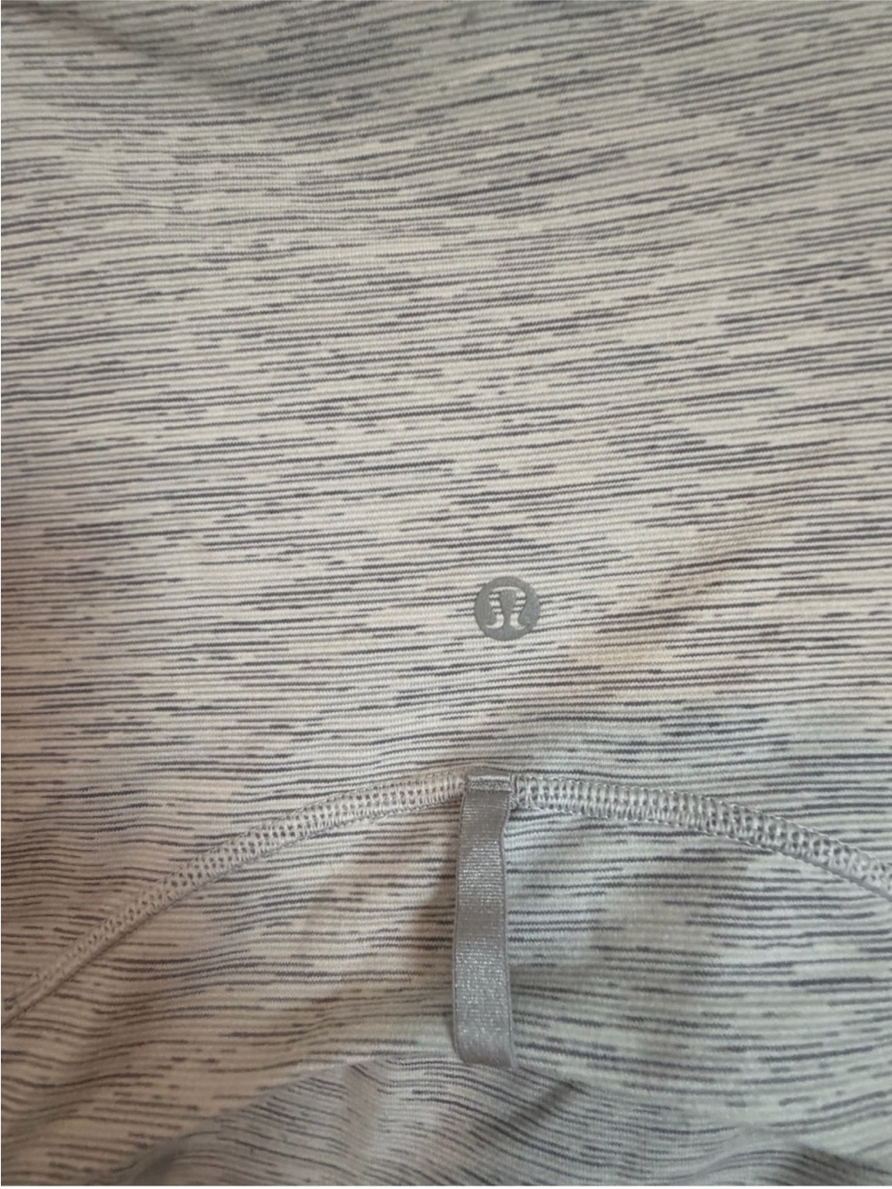 Lululemon- Light Gray Women’s Zip-Up Jacket size 6 - Picture 3 of 3